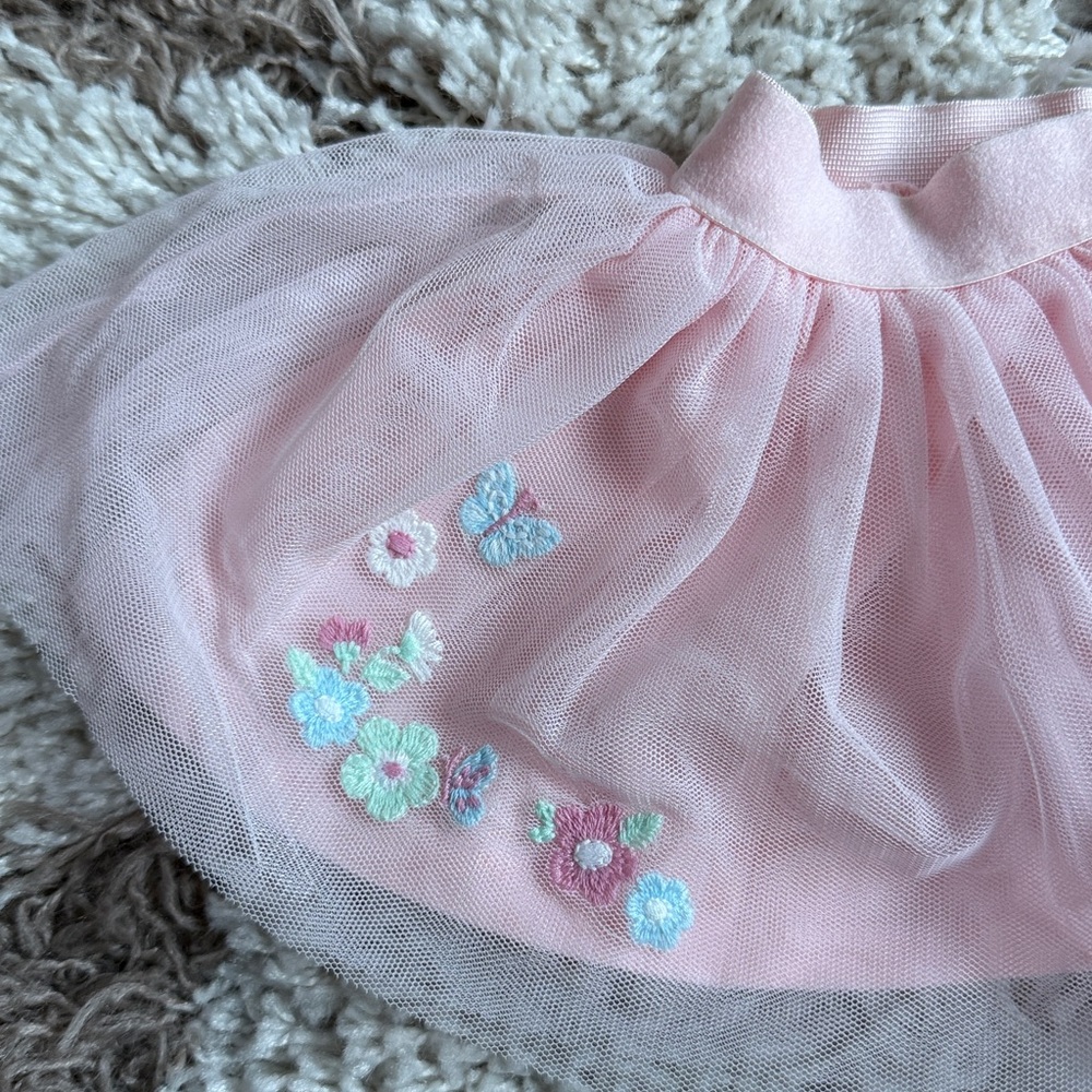 🦋 Cute Carter’s Tutu- 3 MO
